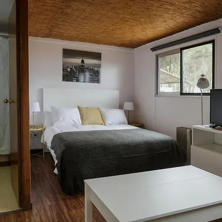 مكان تخييم Giralda *